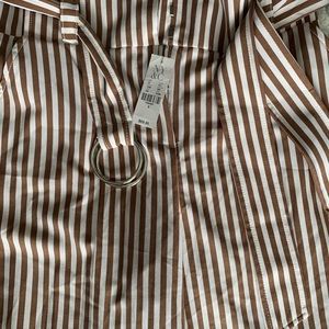 NWT Juniors size 8 flowy leg dress pants